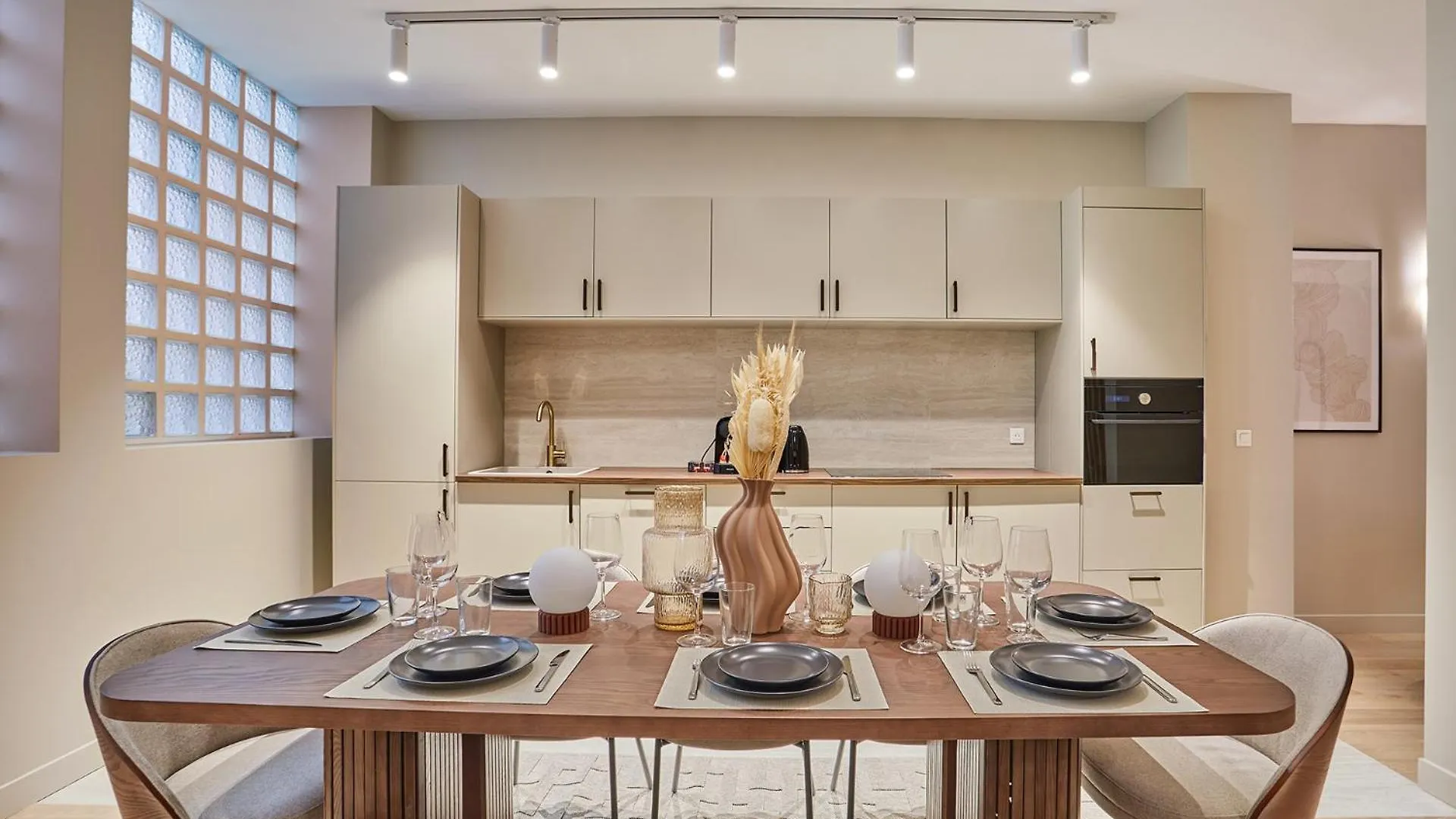 Apartment Residence Center Of Paris By Studio Prestige