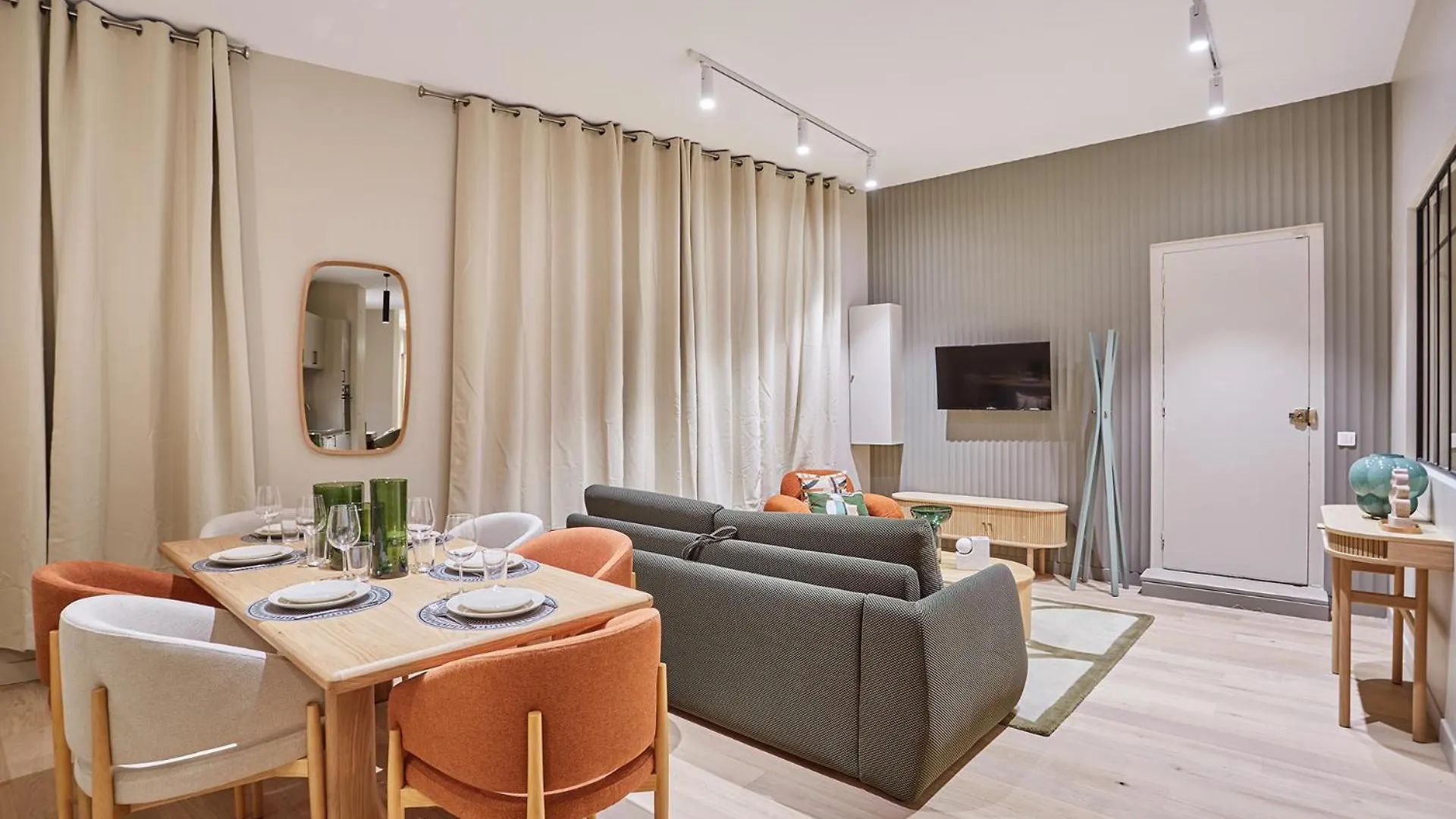 Residence Center Of Paris By Studio Prestige
