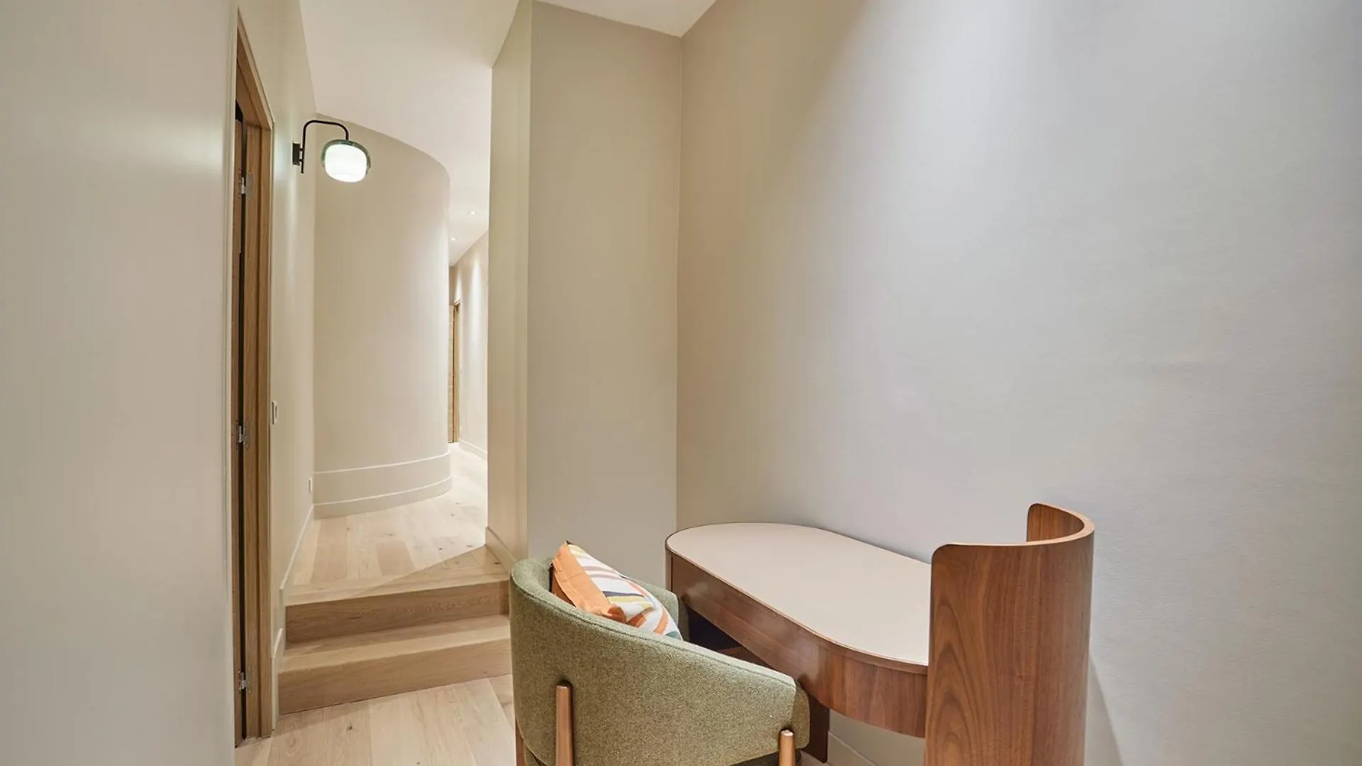 Residence Center Of Paris By Studio Prestige