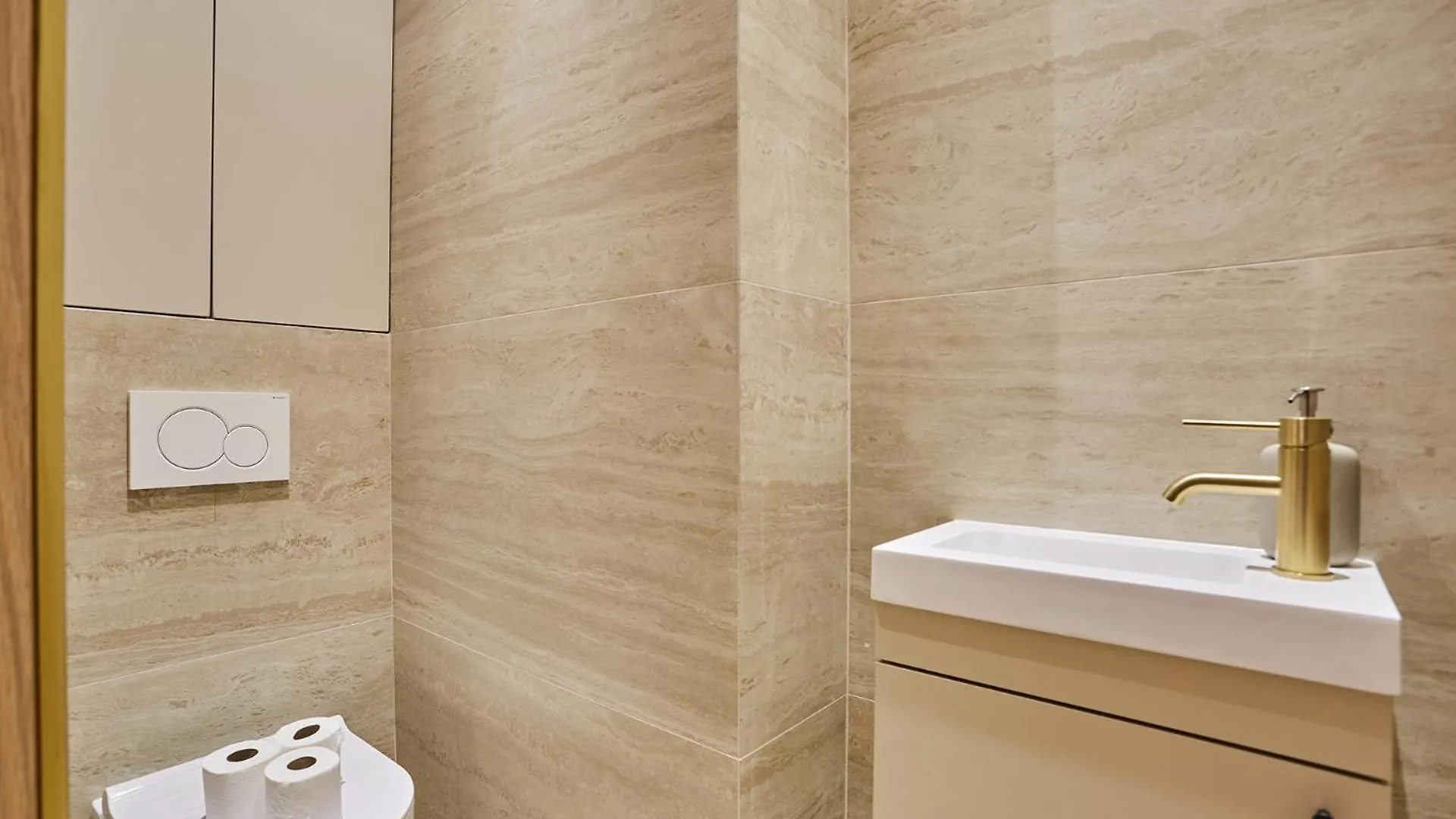 Residence Center Of Paris By Studio Prestige