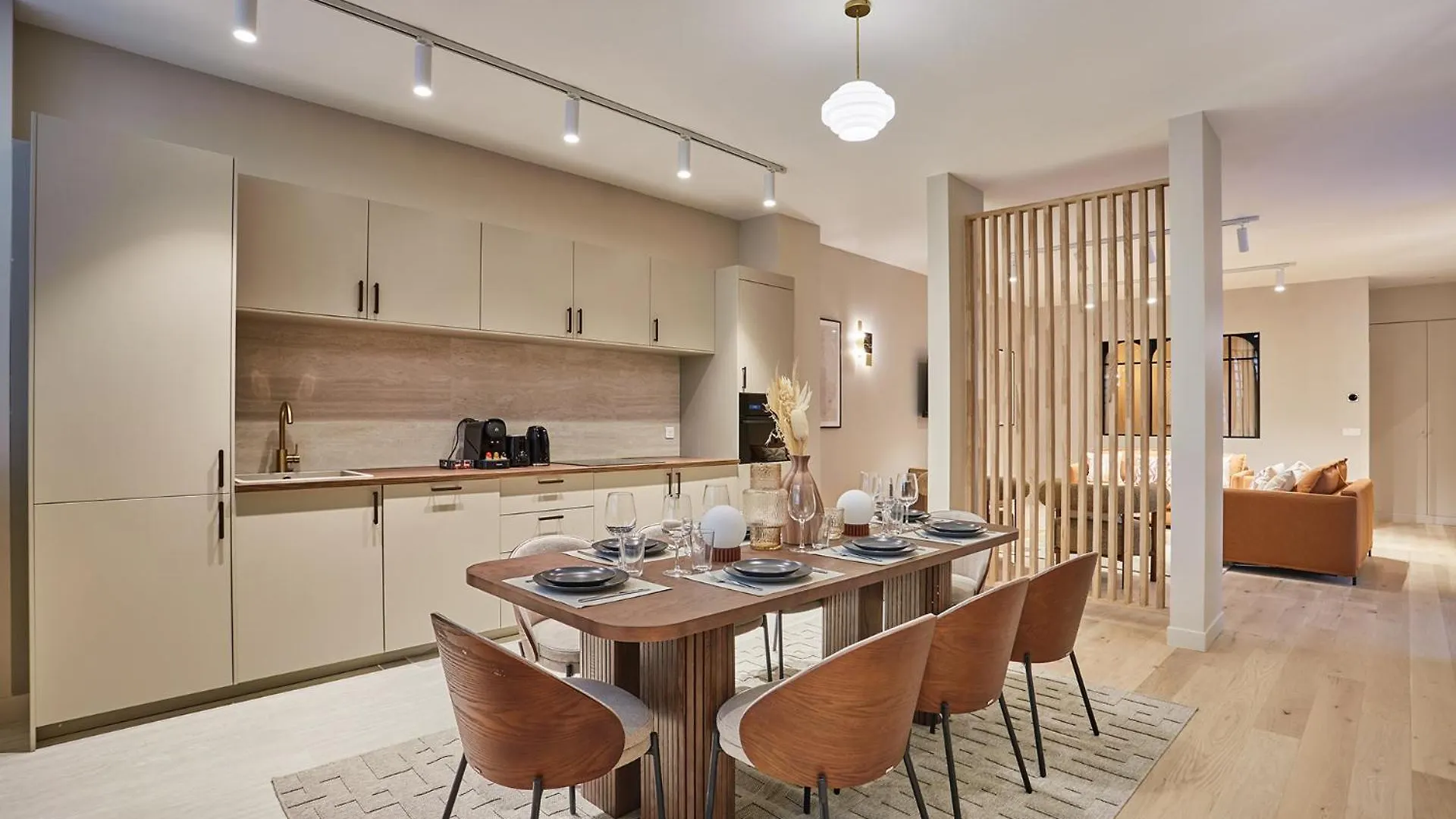 Apartment Residence Center Of Paris By Studio Prestige